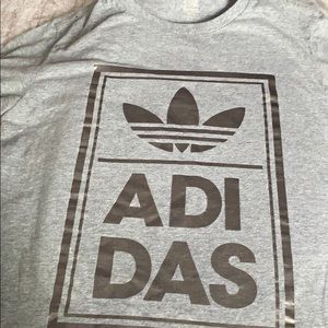 Adidas T-Shirt